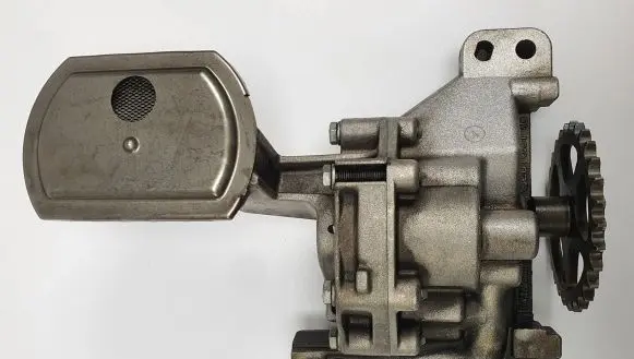 Volvo V50 Oil pump 9644350880
