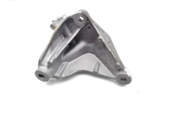Renault Clio V Generator/alternator bracket 117107507R A2822030244