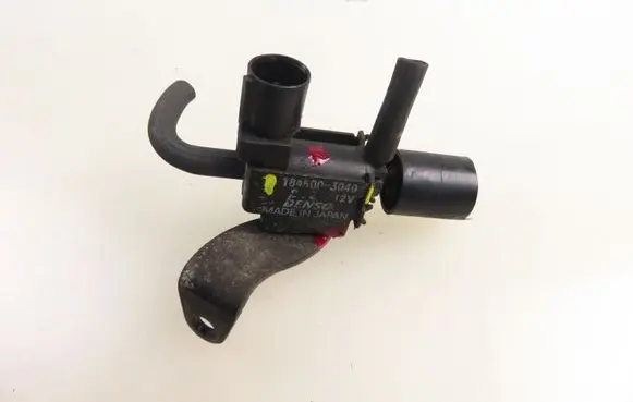 Honda Accord Vacuum valve 1846003040