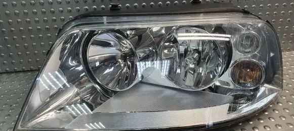 Volkswagen Sharan Headlight/headlamp 7M3941015AH
