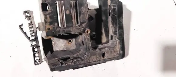 Skoda Octavia Mk2 (1Z) Fuse box cover 1k0907361b
