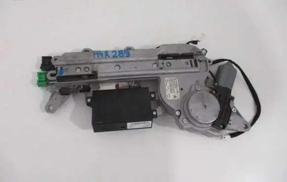 Citroen C5 Tailgate/trunk/boot lift motor 9687913180
