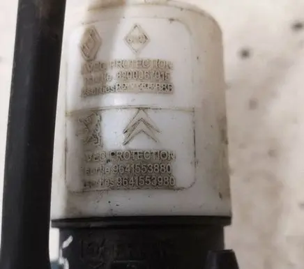 Citroen C5 Windscreen/windshield washer pump 9641553880