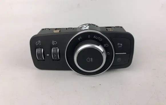 Alfa Romeo Giulia Light switch 01561241730