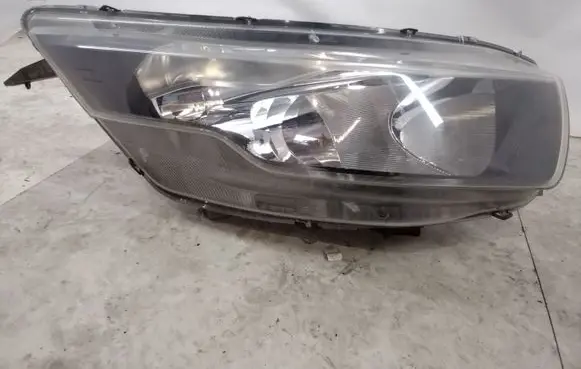 Iveco Daily 6th gen Headlight/headlamp 5801473744 47900748