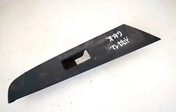Mazda 3 I Front door window switch trim bp4k5581j