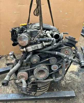 Land Rover Range Rover L322 Engine