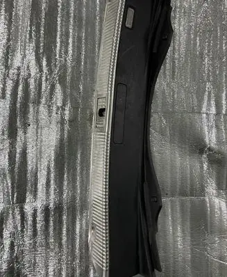 Audi A8 S8 D4 4H Trunk/boot sill cover protection 4H0863471