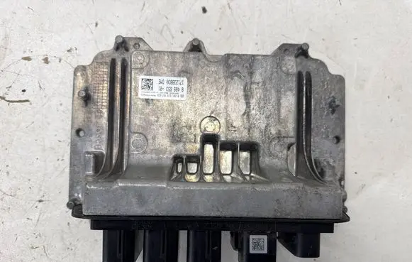 BMW X1 F48 F49 Engine ECU kit and lock set 8489653 0261S19767 171239830