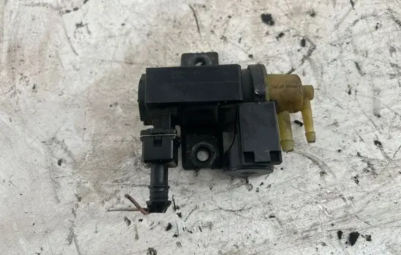Mercedes-Benz Citan W415 Turbo solenoid valve 8200790180