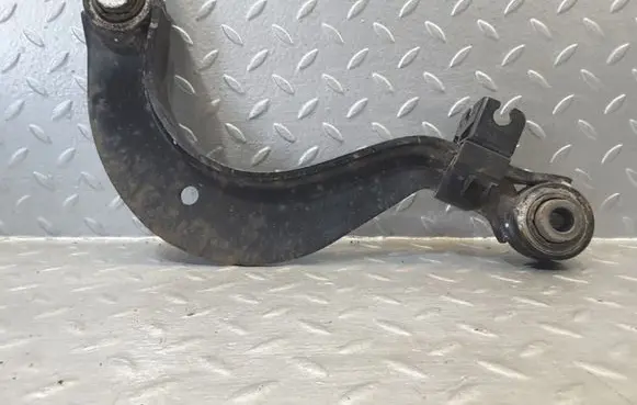 Volkswagen Jetta VI Rear control arm 1K0505323P 1K0505363G