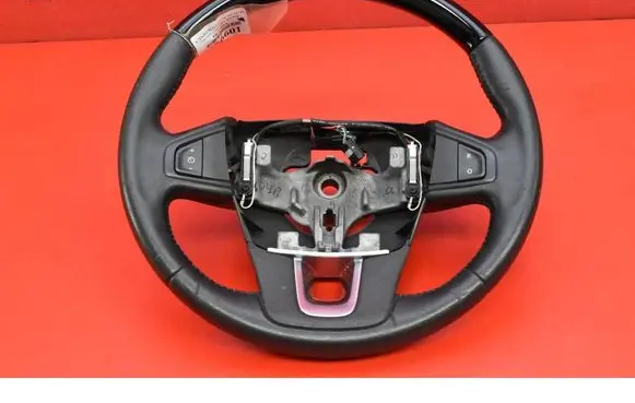 Renault Latitude (L70) Steering wheel 484306586R