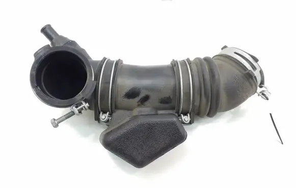 Toyota Auris E180 Air intake duct part 178940T010