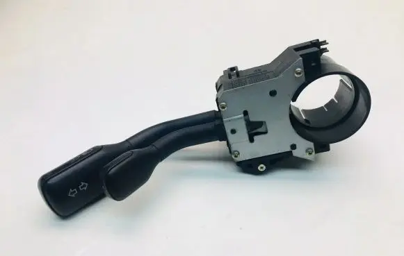 Audi A4 S4 B5 8D Indicator stalk 4D0953513