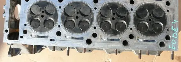 Mercedes-Benz S W220 Engine head R6280161001
