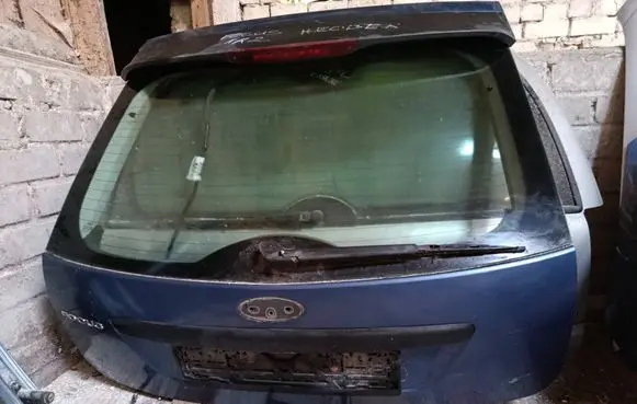Ford Focus Tailgate/trunk/boot lid