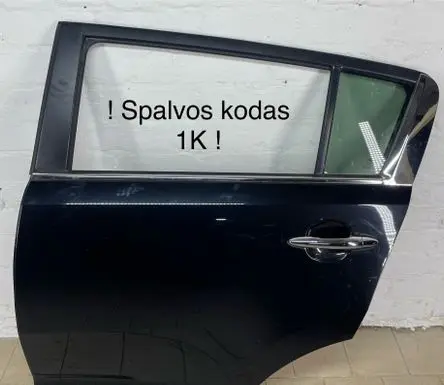 KIA Sportage Rear door 