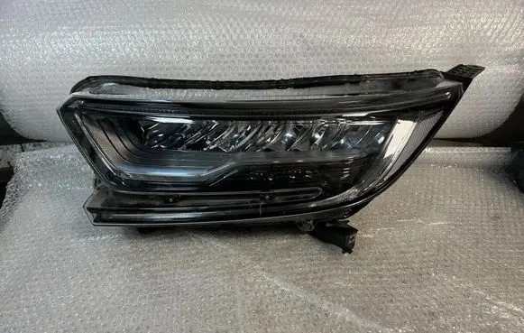 Honda CR-V Headlight/headlamp W3913