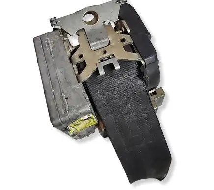 Skoda Octavia Mk2 (1Z) Front seatbelt 1U4857702C