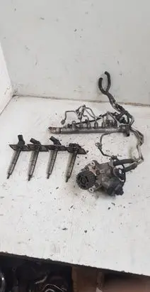 Audi A4 S4 B8 8K Fuel injection system set 03L130755 03L130277 03L130089A