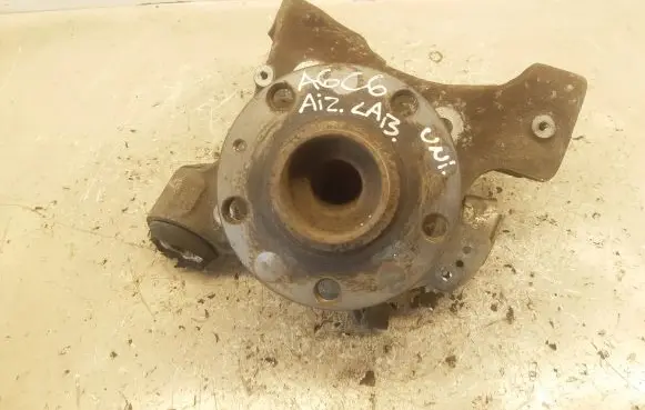 Audi A6 S6 C6 4F Rear wheel hub spindle/knuckle 
