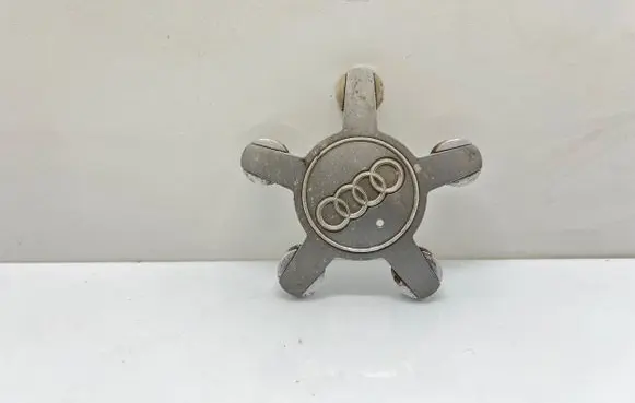 Audi A6 S6 C7 4G Original wheel cap 4F0601165