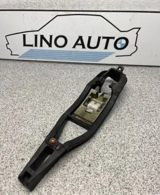 BMW 3 E46 Front door exterior handle/bracket 8216121