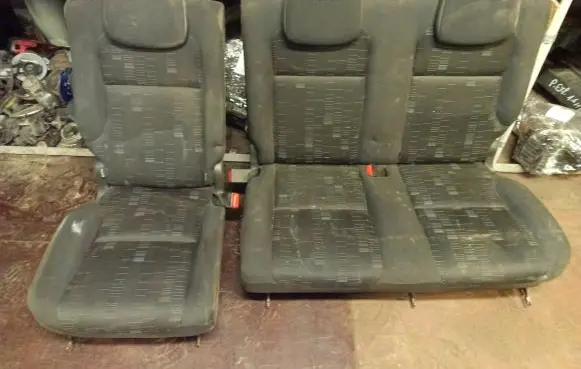 Rear seat