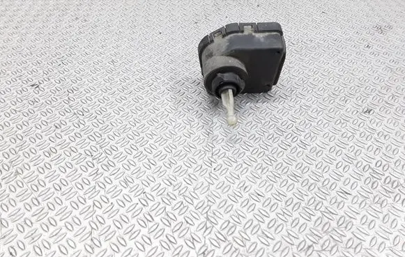 Volkswagen Golf III Headlight level adjustment motor 1H0941295B