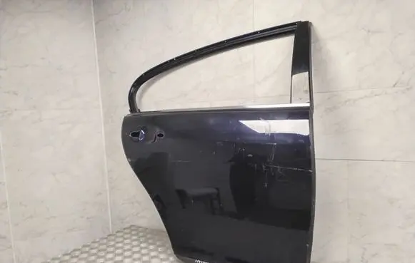 Lexus GS 300 350 430 450H Rear door