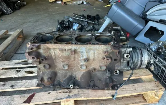 Iveco Daily 6th gen Engine block 5801399895