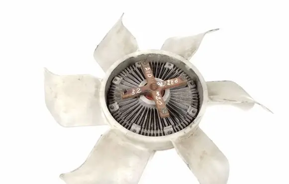 Mitsubishi Pajero Viscous fan clutch MD365913