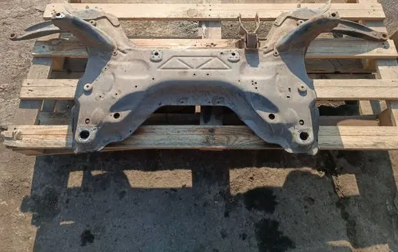 Peugeot Partner Front subframe