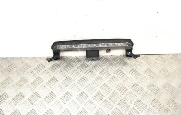 Volvo XC70 Third/center stoplight 30678549 16511100