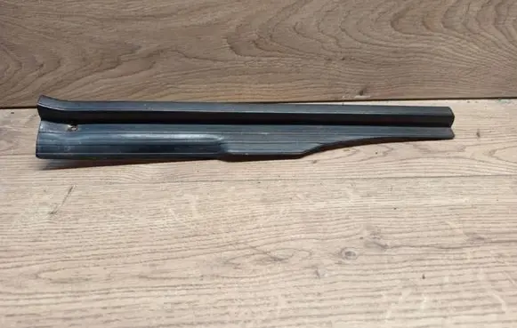 Volkswagen Golf II Rear sill trim cover 193853372A