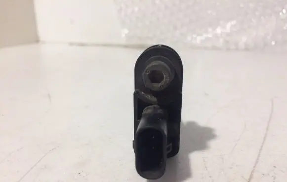 BMW 1 E81 E87 Crankshaft position sensor 7805188