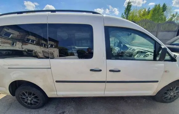 Volkswagen Caddy Side sliding door 