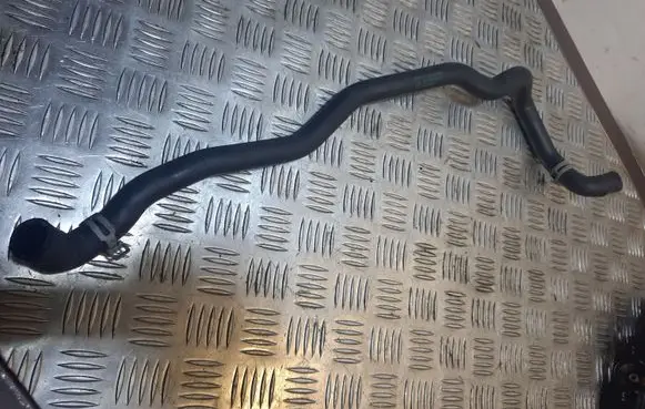 BMW 7 F01 F02 F03 F04 Engine coolant pipe/hose 9119169 64539119169
