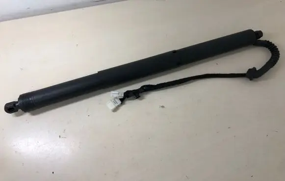 BMW X5 F15 Tailgate/trunk strut/damper 7449810