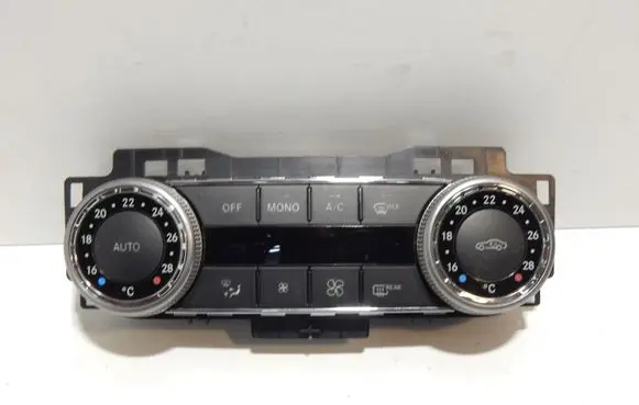 Mercedes-Benz C AMG W204 Climate control unit 2048305790 A2048305790 42264