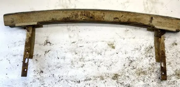 Chrysler Town & Country IV Front bumper cross member