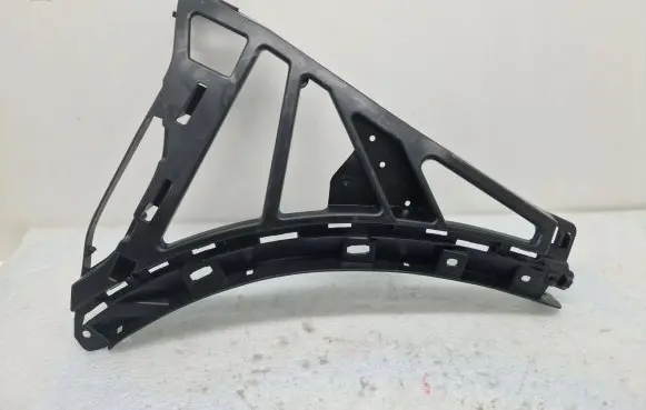 Porsche Cayenne (92A) Front bumper mounting bracket