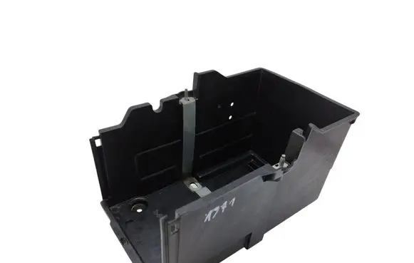 Ford Focus Battery box tray AM5110723 C8C9A
