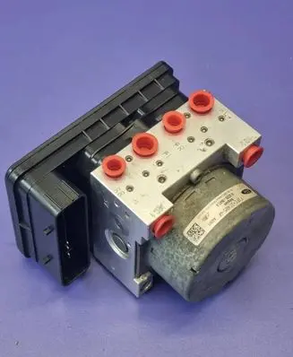 Ford Focus ABS Pump F1FC2C405AF F1FC2C219BD