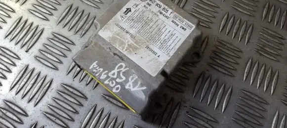 Skoda Octavia Mk2 (1Z) Airbag control unit/module 1k0909605t 5wk43412