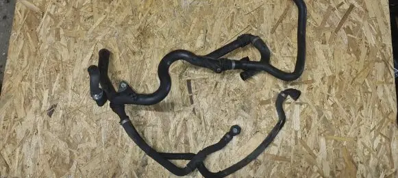BMW X5 E70 Engine coolant pipe/hose 6945282 7794156