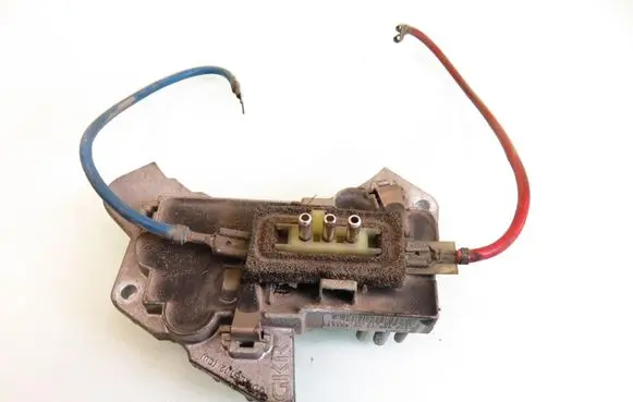 Mercedes-Benz C AMG W202 Heater blower motor/fan resistor 9140010212 2028207310
