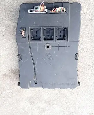 Renault Scenic II - Grand scenic II Comfort/convenience module 8200351182