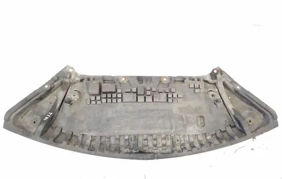 Mercedes-Benz E C207 W207 Engine splash shield/under tray A2075200623