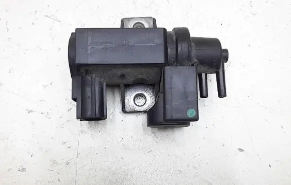 Toyota Avensis T250 Turbo solenoid valve 258190R011